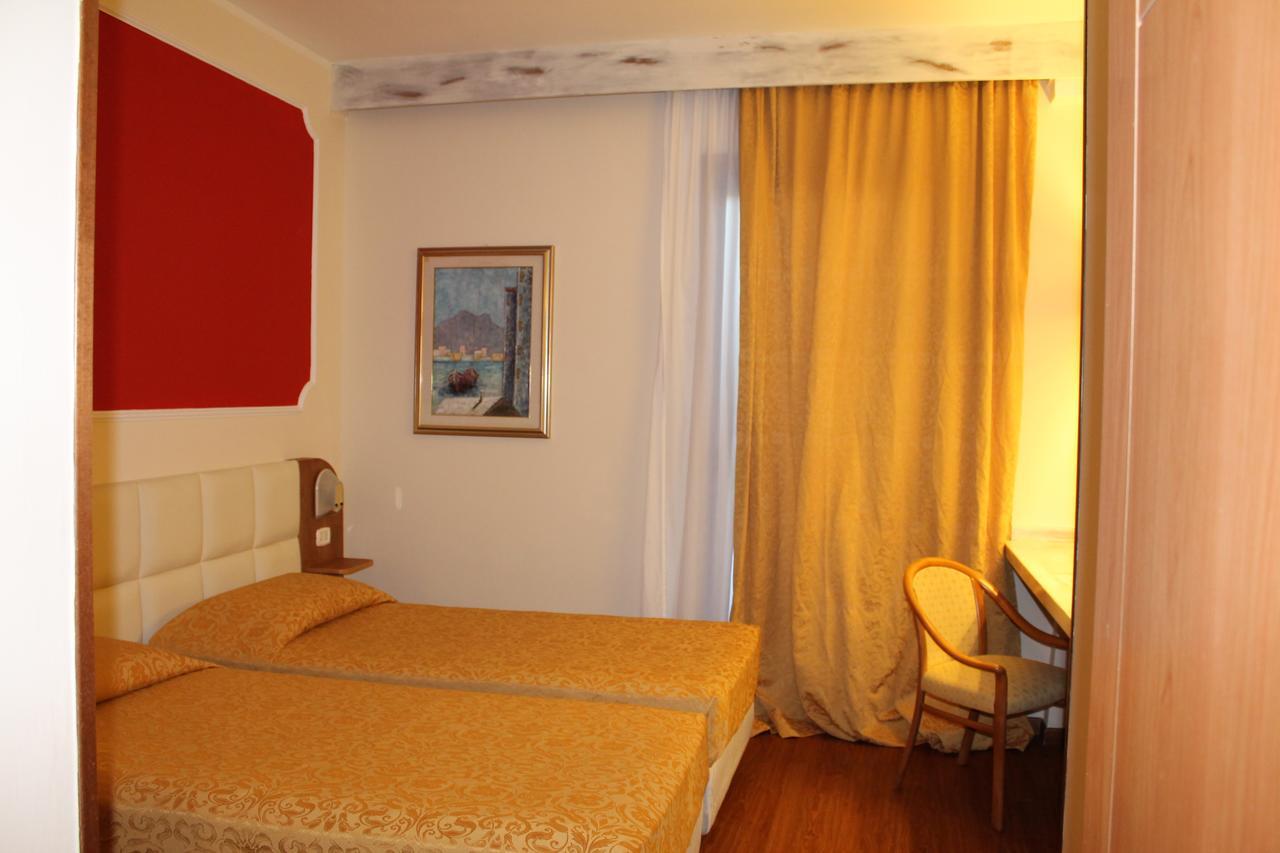 Hotel Delta Florence Calenzano Exterior photo