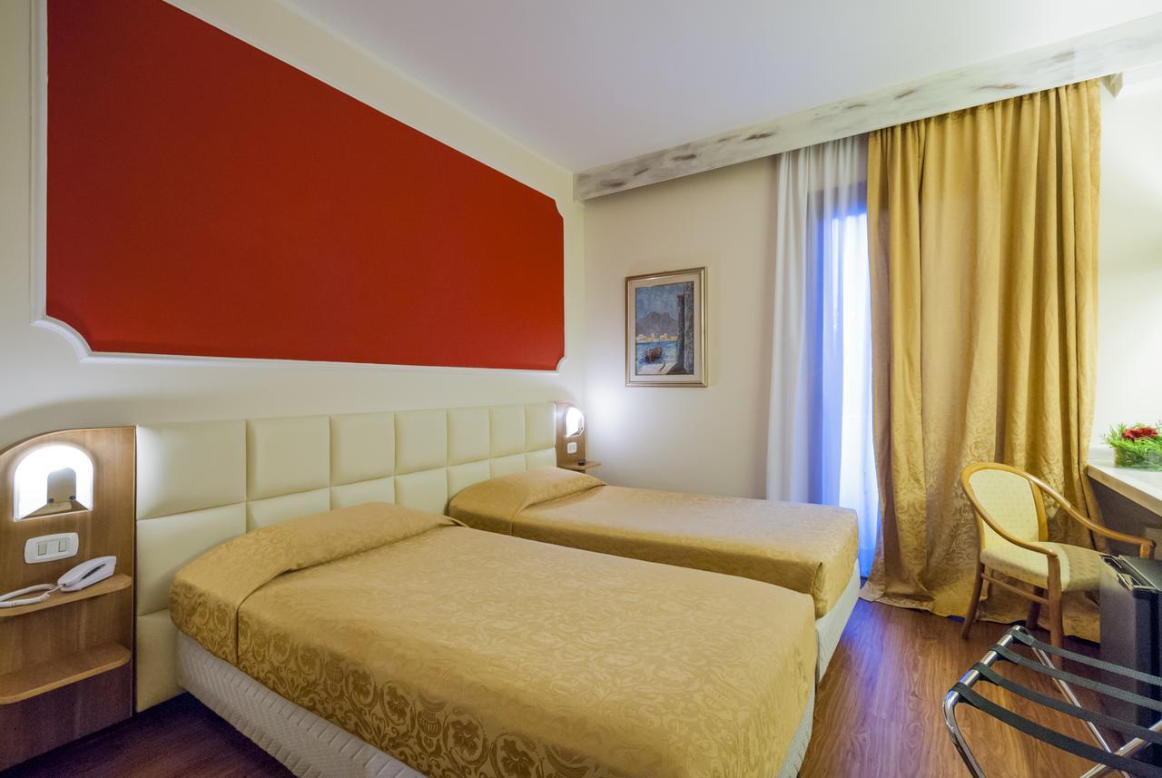 Hotel Delta Florence Calenzano Exterior photo