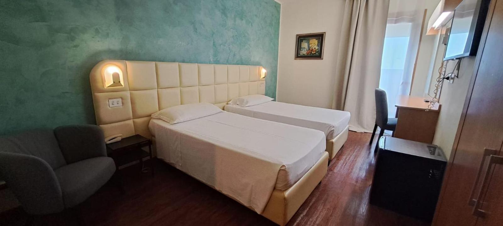 Hotel Delta Florence Calenzano Exterior photo