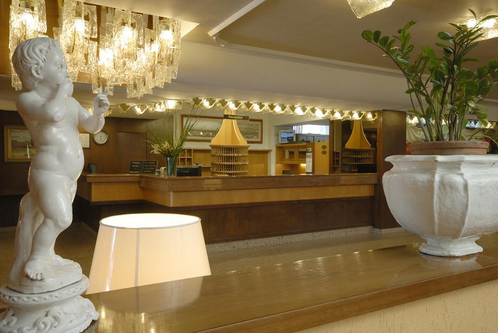 Hotel Delta Florence Calenzano Exterior photo